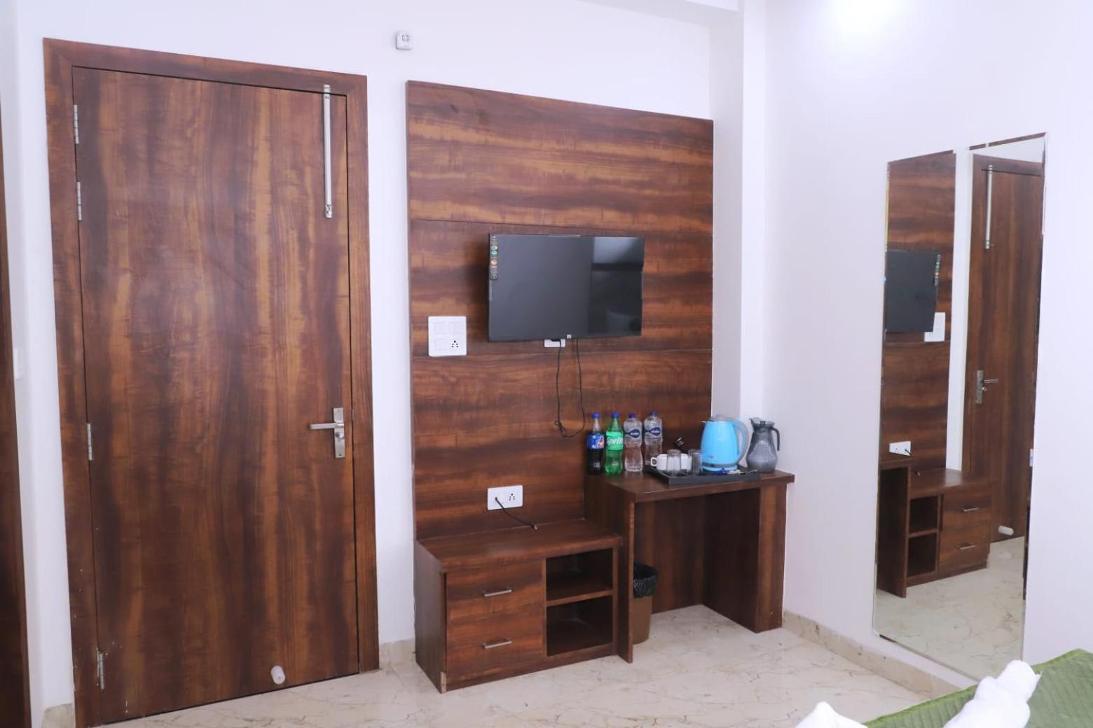 Hotel Ganga Palace - Agra Agra  Εξωτερικό φωτογραφία