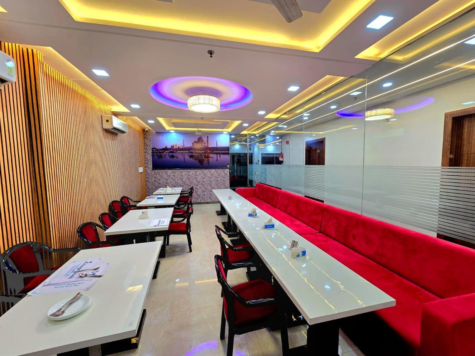 Hotel Ganga Palace - Agra Agra  Εξωτερικό φωτογραφία