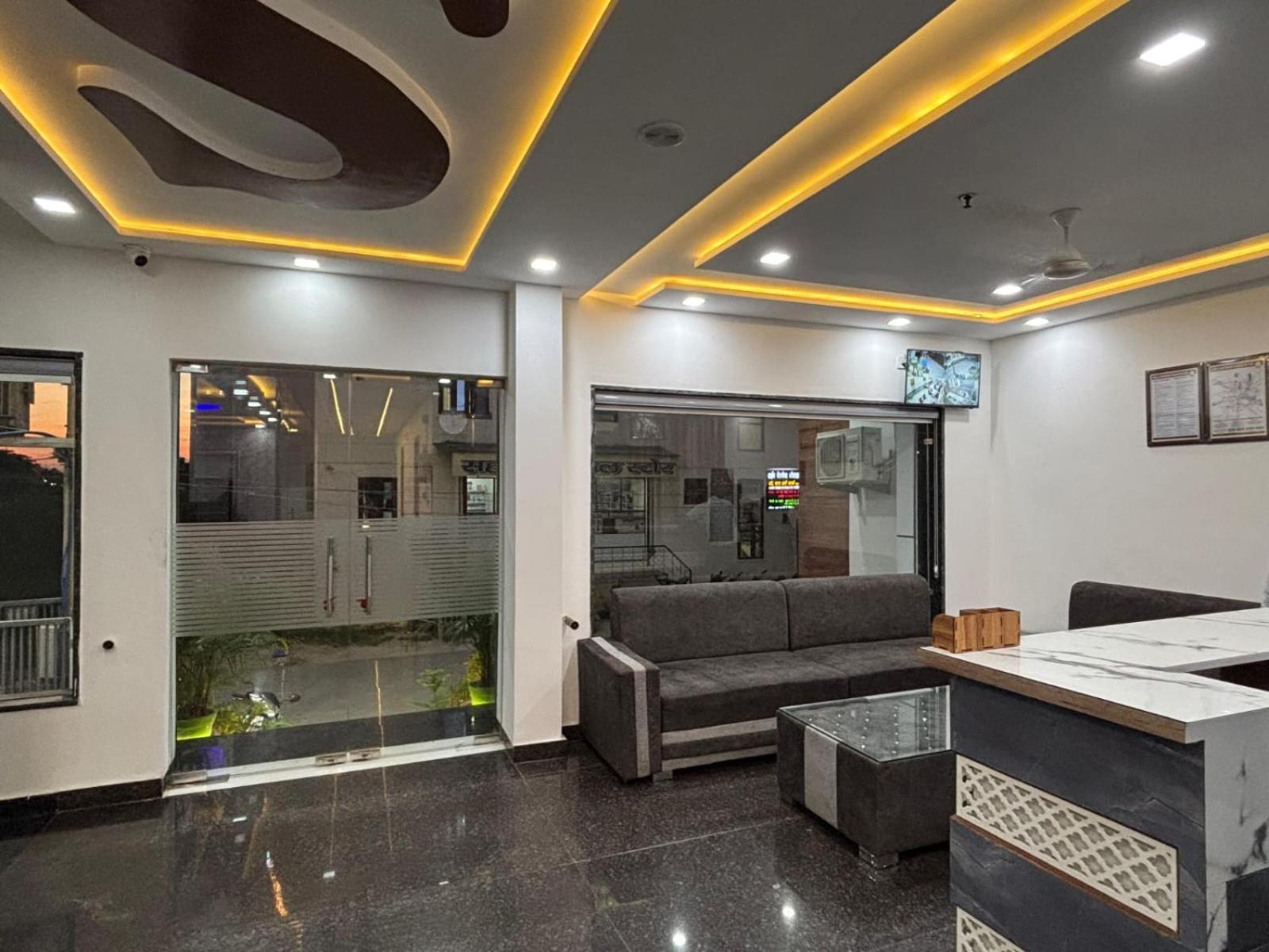 Hotel Ganga Palace - Agra Agra  Εξωτερικό φωτογραφία