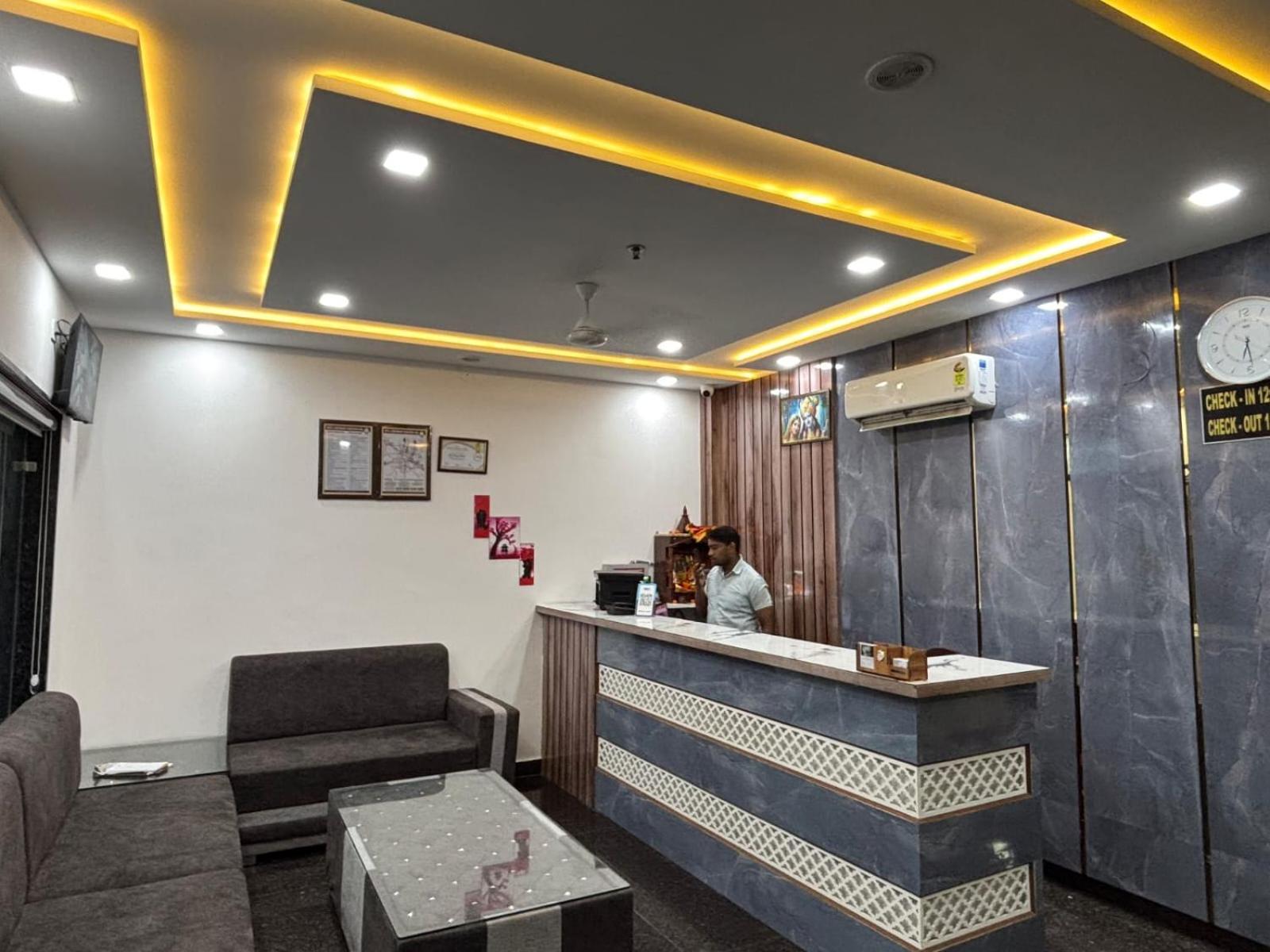 Hotel Ganga Palace - Agra Agra  Εξωτερικό φωτογραφία
