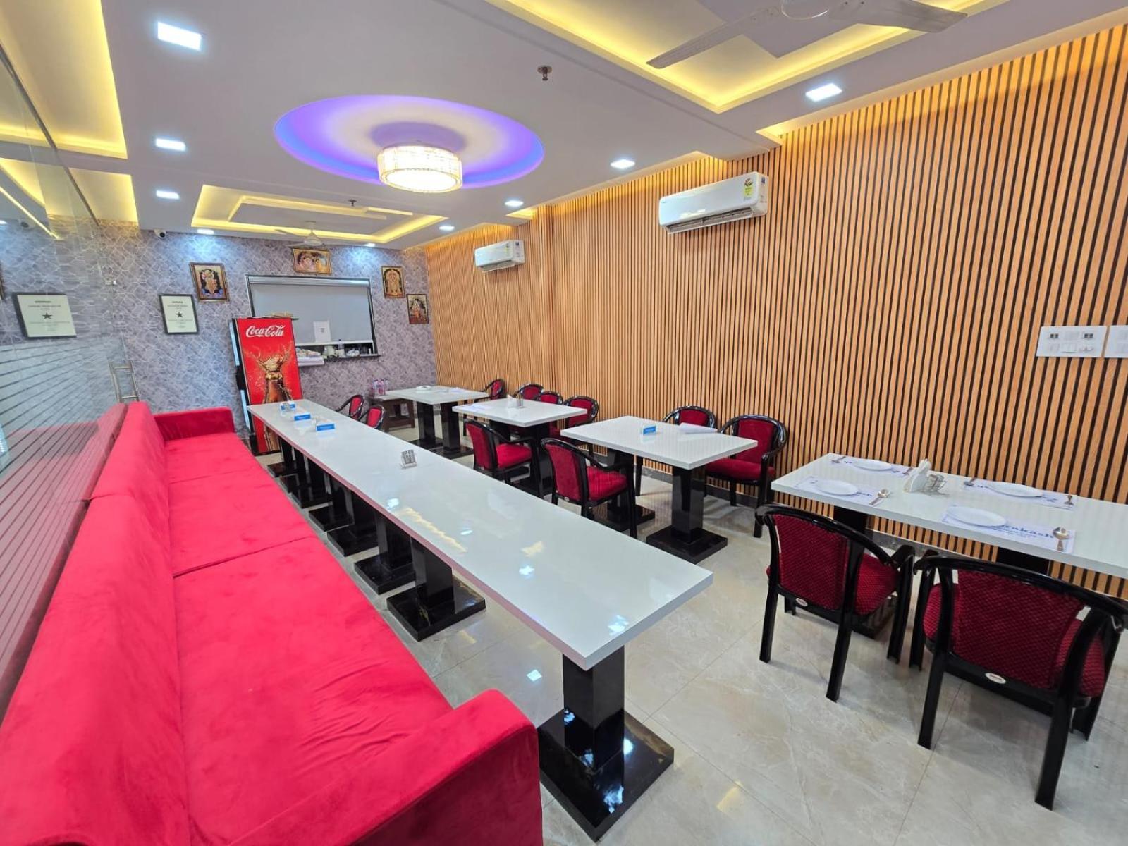 Hotel Ganga Palace - Agra Agra  Εξωτερικό φωτογραφία