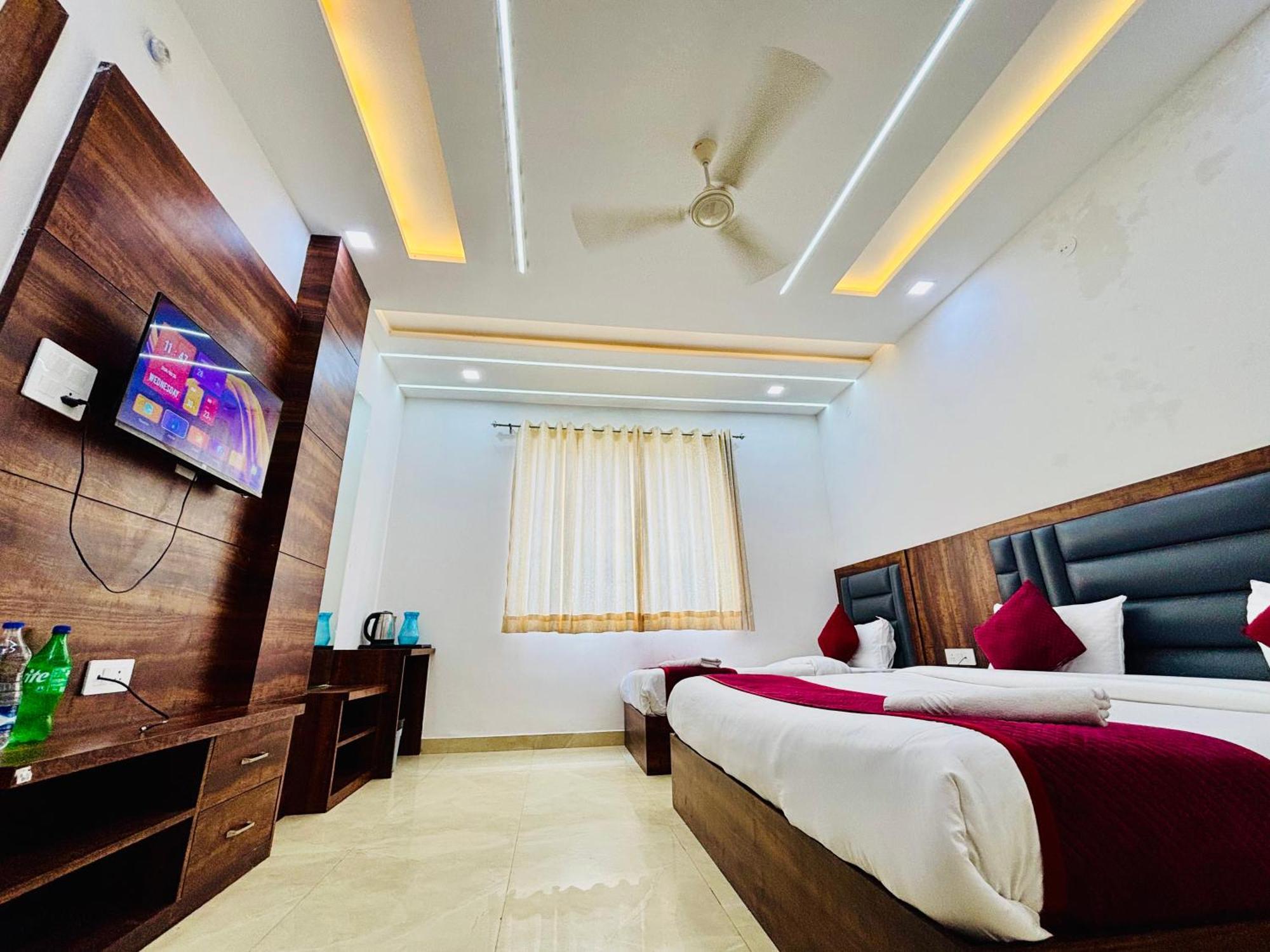 Hotel Ganga Palace - Agra Agra  Εξωτερικό φωτογραφία