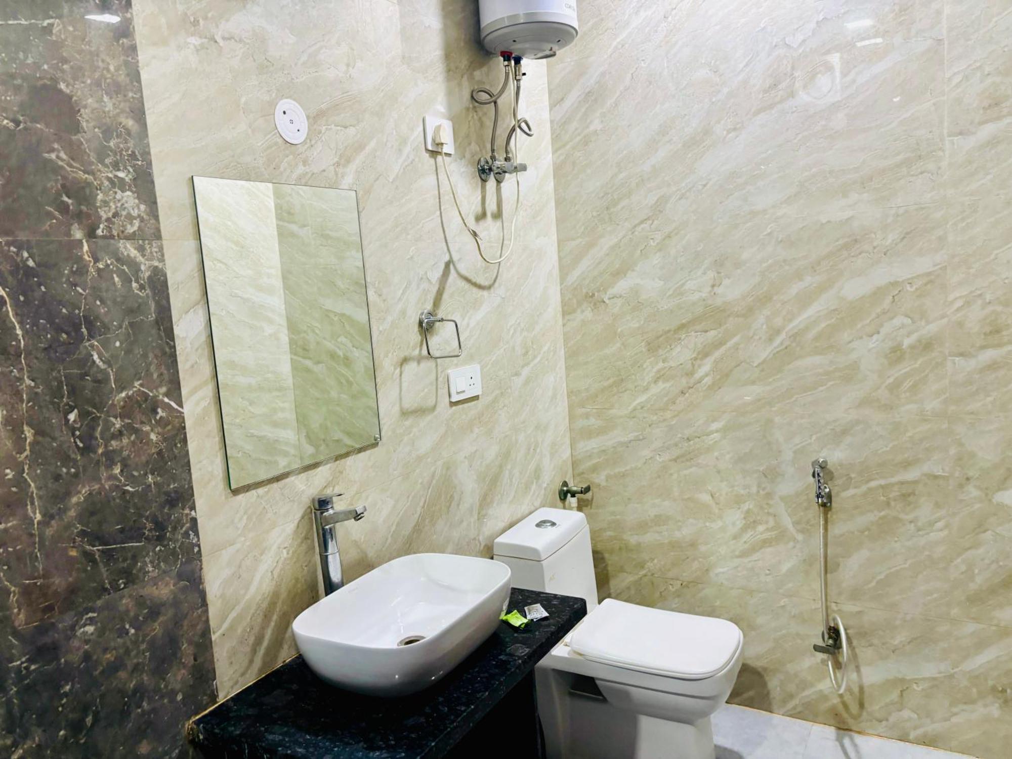 Hotel Ganga Palace - Agra Agra  Εξωτερικό φωτογραφία