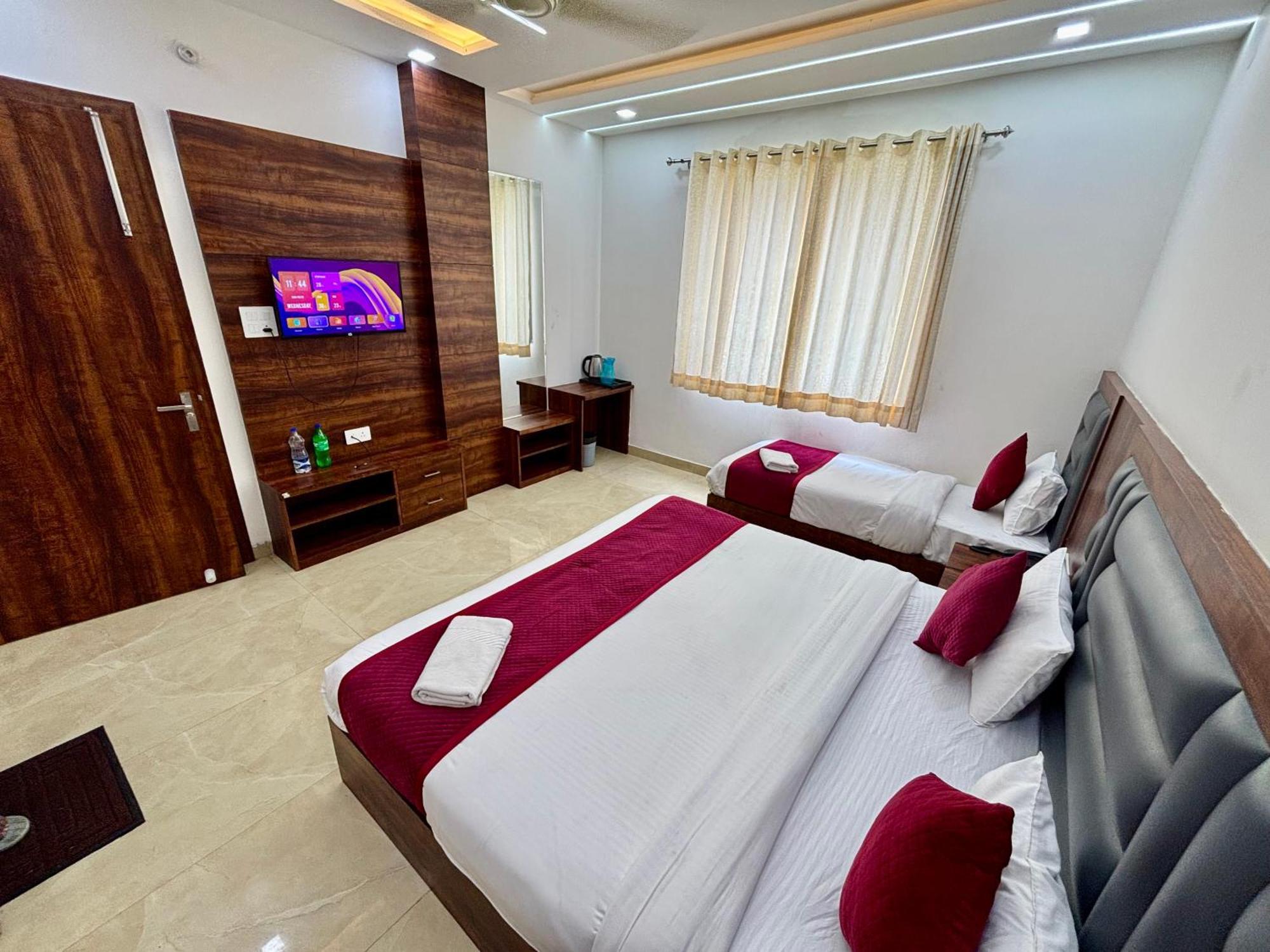 Hotel Ganga Palace - Agra Agra  Εξωτερικό φωτογραφία