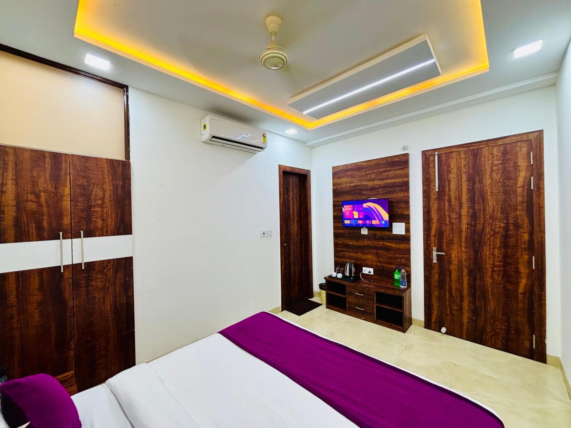 Hotel Ganga Palace - Agra Agra  Εξωτερικό φωτογραφία